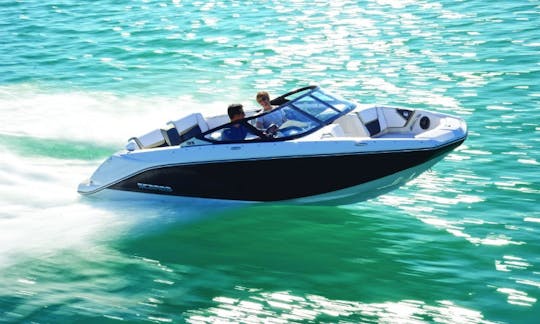 20' Scarab Sports Boat in Miami Beach with Captain