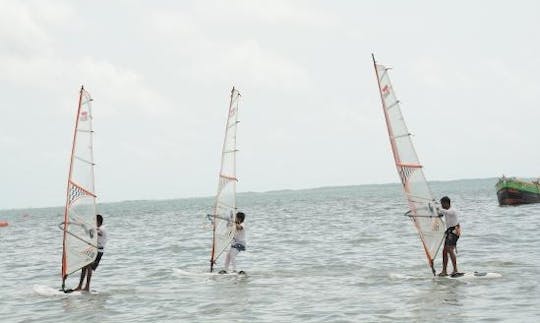 Aproveite o aluguel de windsurf em Rameswaram, Tamil Nadu