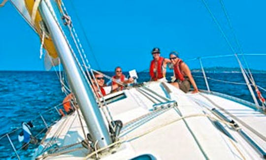 "Monocoque" Sailboat's - 8 Days / 7 Nights Cruise in Guadeloupe And Its Islands