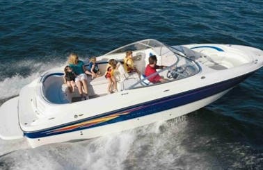 Rent a 25' Bow Rider in Illes Balears, Spain