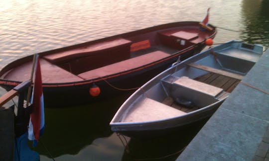 Small Electric Boat rental in Hoorn