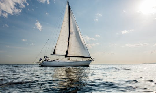 Charter Bavaria 47, 4 cabinas en Egeo/Argosaronic, Cícladas