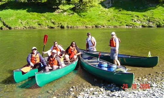 Enjoy Canoe Tours on Whanganui River in Hikumutu, Manawatu-Wanganui