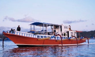 Charter a 98' Surf Boat in Nusa Lembongan,Indonesia