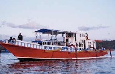Charter a 98' Surf Boat in Nusa Lembongan,Indonesia