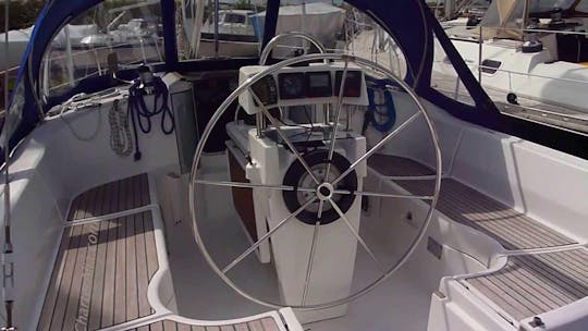 Location de voiliers Beneteau Oceanis 351 à Eivissa, Îles Baléares