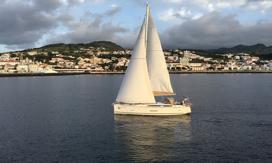 Charter a Dufour 450 Grand Large - TREVI - Base Ponta Delgada and Base Horta, Azores