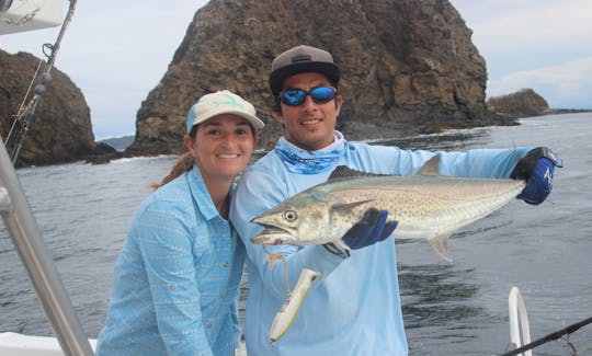 Great Fishing Charter for 4 People in Provincia de Puntarenas, Costa Rica