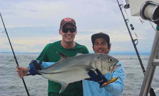 Great Fishing Charter for 4 People in Provincia de Puntarenas, Costa Rica