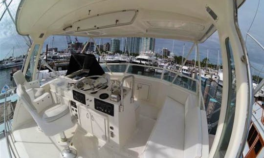 Enjoy Islamorada, Florida on 46' Hatteras Sport Fisherman