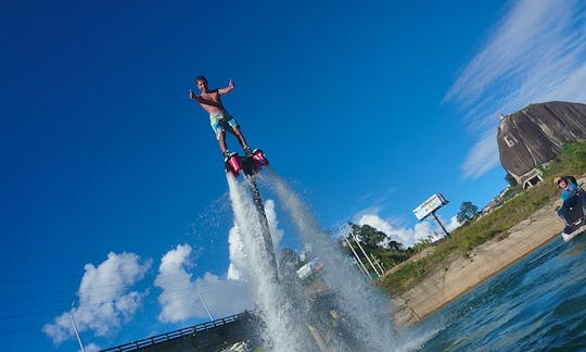 Experiences the thrill of Flyboarding in Antioquia, Colombia