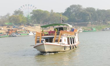 Aproveite a excursão Mandalay - Mingun em Yangon, Mianmar, em um barco de 81 pés