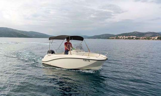 Activ 505 Open Boat for Rent in Trogir, Croatia