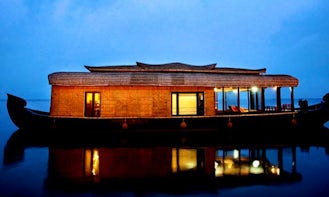 Awesome and Beautiful 2 Person Houseboat in Alleppey, Kerala