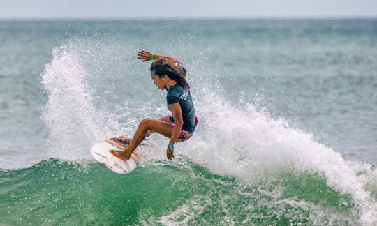 Surf Lessons in Kovalam, Tamil Nadu