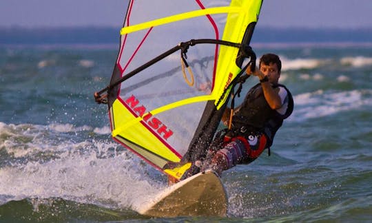 Enjoy Windsurfing in Kovalam, Tamil Nadu