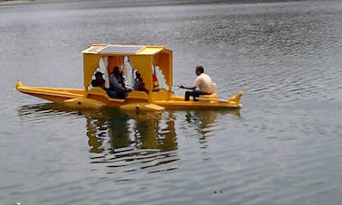 Alquiler de barco eléctrico en Dungarpur