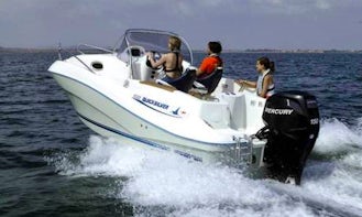 Rent the "San Lazaro" Quicksilver Commander 635 Boat in Vigo, Spain
