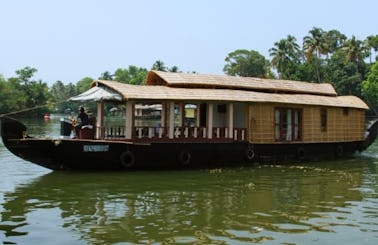 Charter a House Boat in Kerala, India