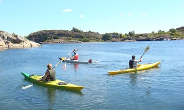 Location de kayaks individuels et cours pour débutants à Fiskebäckskil, Suède