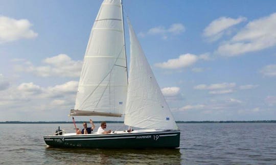 Hire the 19ft Mariner Sailboat in Oiu, Estonia