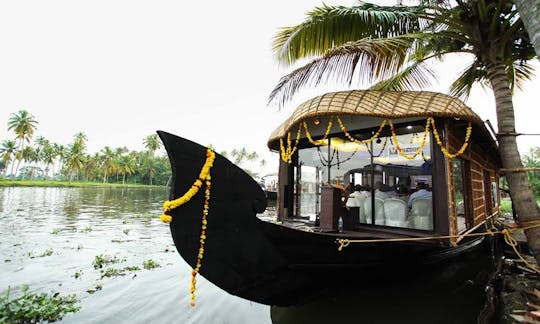 Alquile una casa flotante en Alappuzha, Kerala