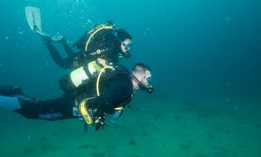 Desfrute de viagens e aulas de mergulho dedicadas na Ilha Korcula, Croácia