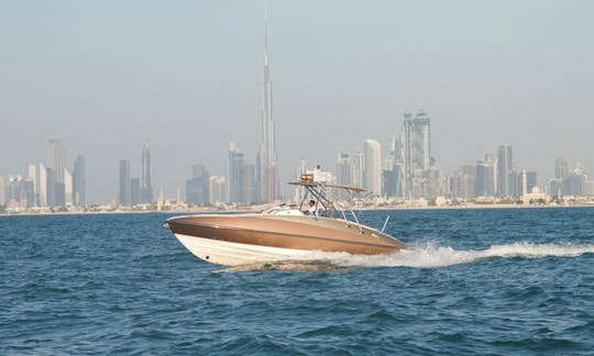 Louez un yacht à moteur de luxe de 27 pieds à Dubaï, Émirats arabes unis