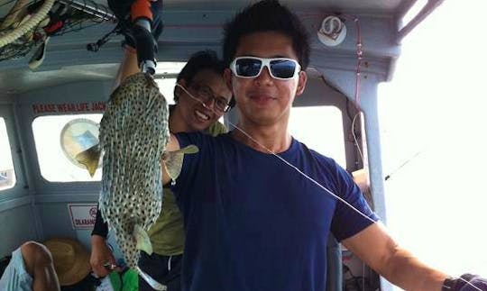 Charter Fishing in Kuala Rompin, Pahang on a Center Console