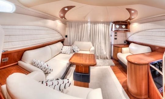 Charter 48' Azimut Luxury Motor Yacht In Dubai, UAE