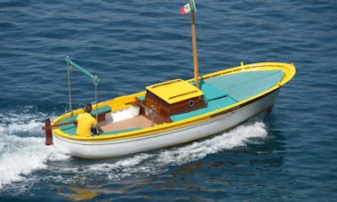 Rent 27' Center Console for Amalfi Coast Sightseeing in Praiano, Campania