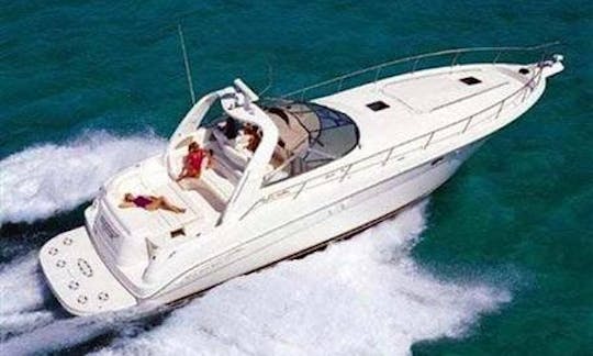 Motor Yacht Rental in Vila Nova de Gaia, Portugal with Captain