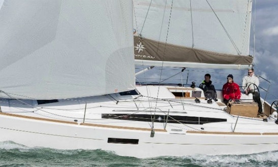 Sun Odyssey 349
