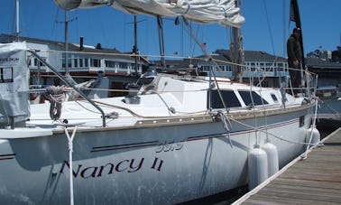 Monocoque de croisière Hunter-Legend de 35,5 pieds