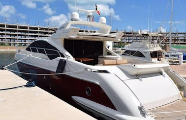 Sunseeker 67 Luxury Power Mega Yacht