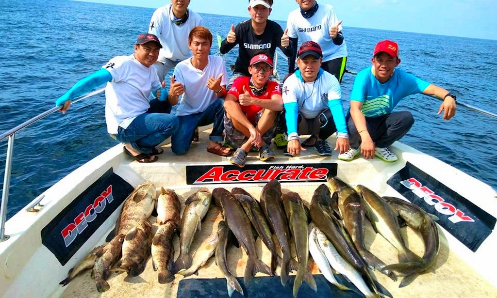 fishing boat for rent in malaysia charter fishing in lumut malaysia on 36 cuddy cabin fishing boat for rent in malaysia charter fishing in lumut malaysia on 36 cuddy cabin