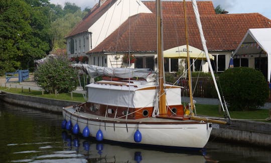 Charter 28' Cruising Monohull in Belaugh, England