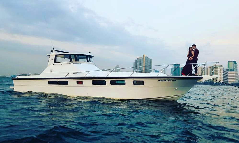 Charter 47 Motor Yacht In Manila Philippines GetMyBoat charter-47-motor-yacht-in-manila-philippines-getmyboat