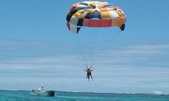 Enjoy 15 minutes Parasailing Adventure in Flacq, Mauritius