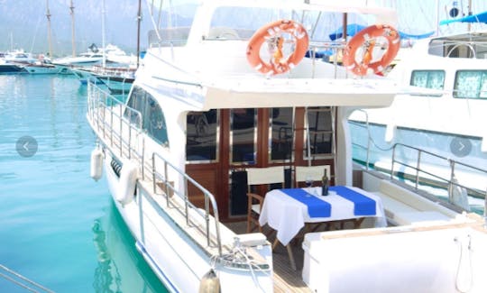 Charter 46' Motor Yacht in Göynük Belediyesi, Antalya