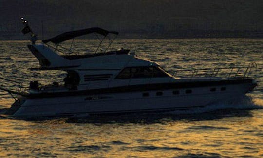 Zoe Yacht - Motor Yacht Rental in Istanbul