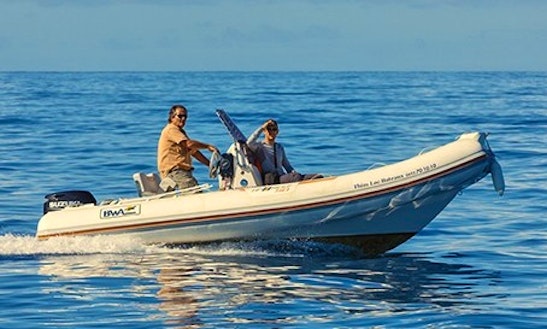 Rent 18' Rigid Inflatable Boat In Saint-gilles, Réunion