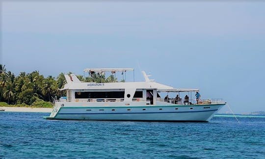 Charter Horizon 2 Motor Yacht in Otopeni, Romania