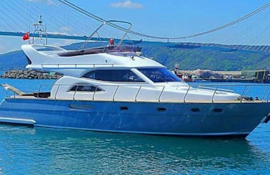 Charter this Motor Yacht - Great for Cruising in İstanbul, Turkey