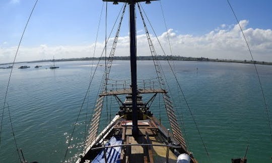 Sailing Sea Safari 8 Schooner Diving Liveaboard Cruises in Indonesia