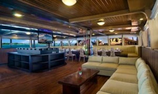 Komodo Diving Liveaboard Cruises on ''Cheng Ho'' Sailing Schooner
