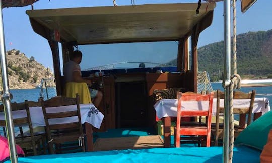 Relax on the water with this Classic Motor Gullet in Muğla, Turkey