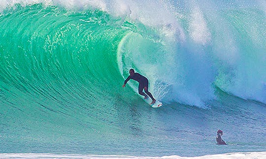 Enjoy Surf Lessons and Rentals in Peniche, Leiria