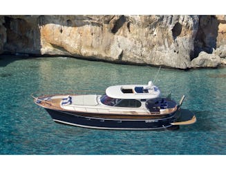 Fratelli Aprea - Sorrento 50 Motor Yacht Rental in Napoli, Campania