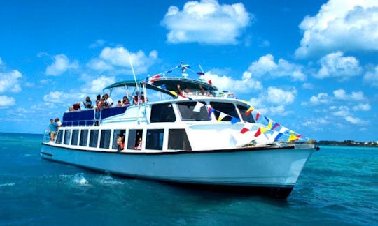 Passenger Boat Charter in Hamilton, Bermuda